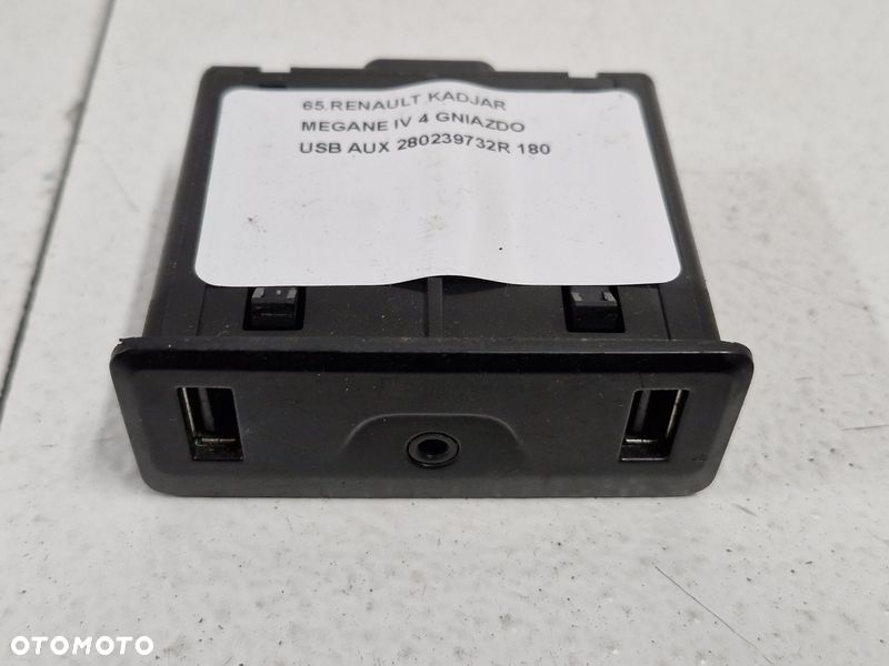 RENAULT KADJAR MEGANE IV 4 GNIAZDO USB AUX 280239732R - 2