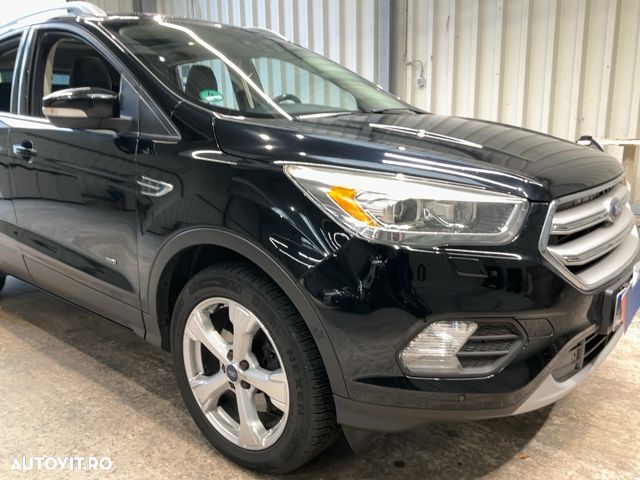 Ford Kuga 2.0 TDCi 4x4 Aut. Titanium - 8