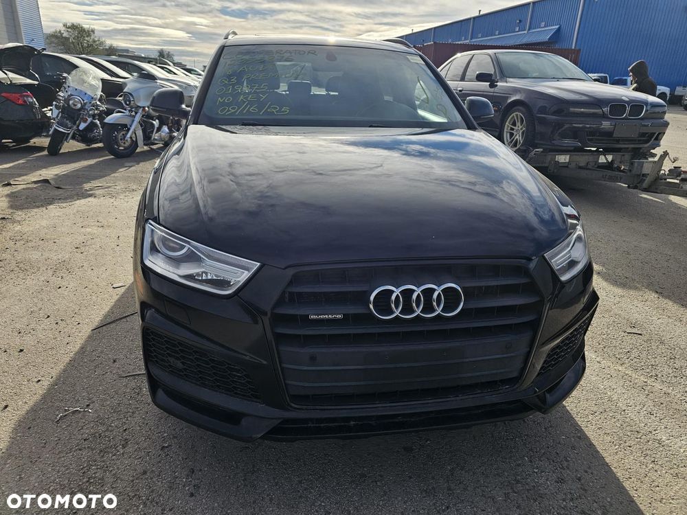 Audi Q3 - 1