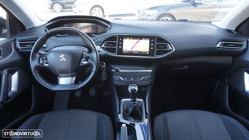 Peugeot 308 SW 1.5 BlueHDi Style - 22