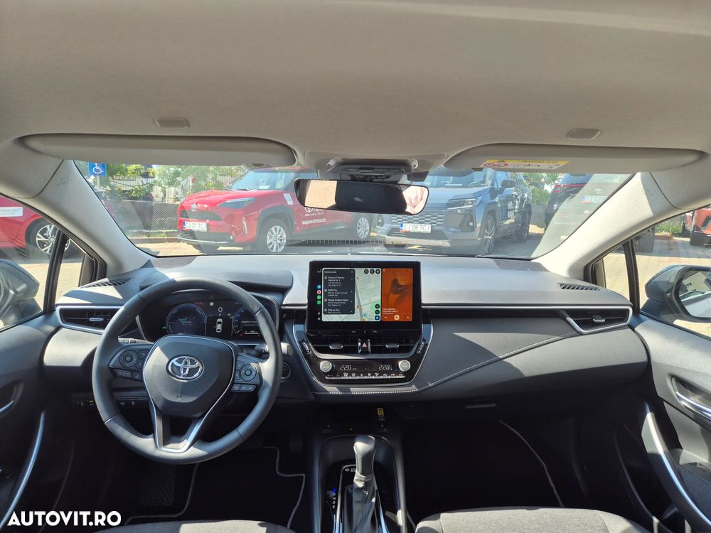 Toyota Corolla 1.8 HSD Business - 19