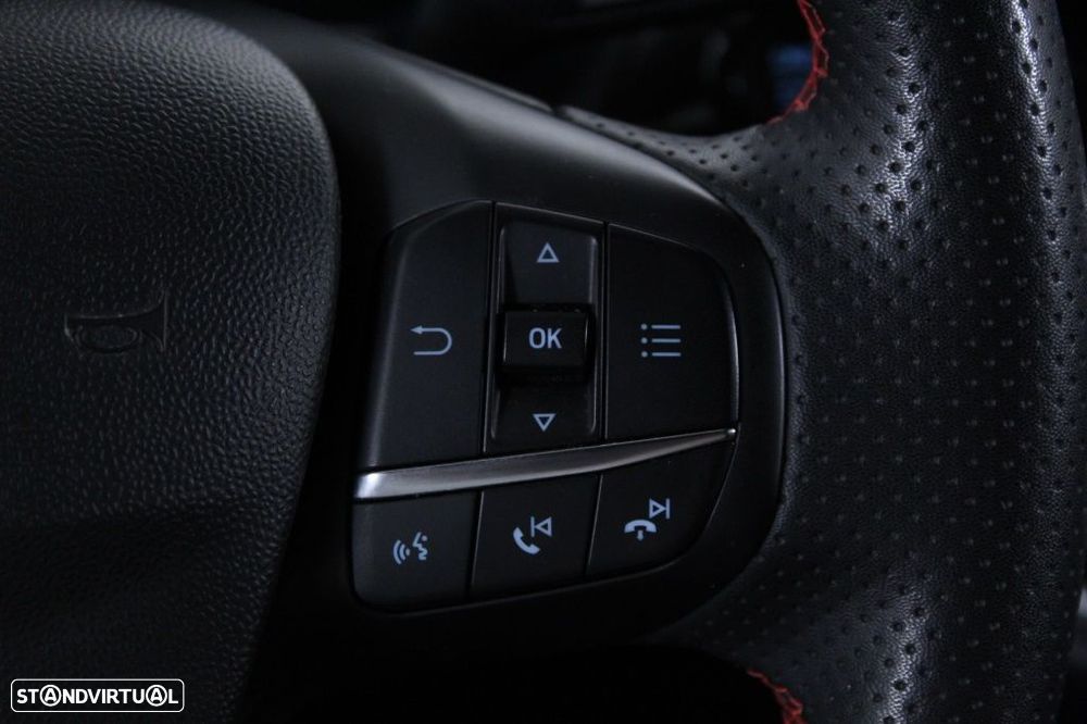 Ford Fiesta 1.0 EcoBoost ST-Line - 24