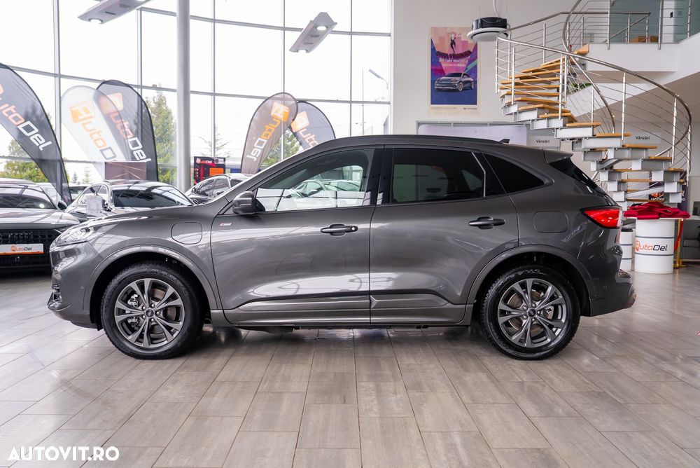 Ford Kuga 2.5 Duratec PHEV ST-LINE - 8