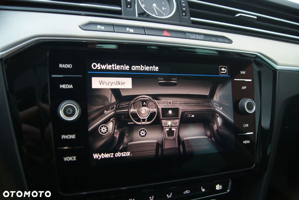 Volkswagen Passat 2.0 TDI SCR DSG Highline - 31