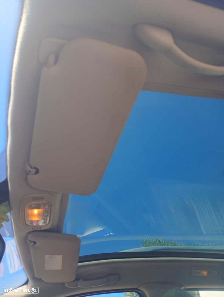 Peugeot 307 1.6 HDi Premium - 6
