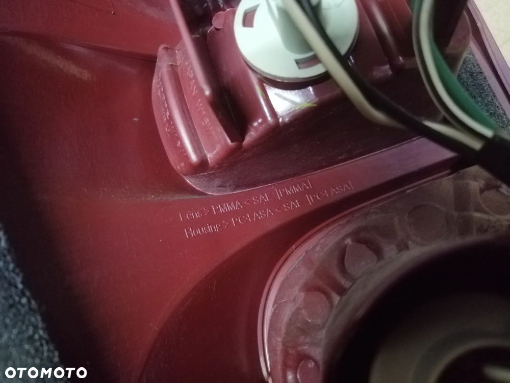 Toyota Rav 4 II lampy tylne komplet plus wiązka EU i inne - 6