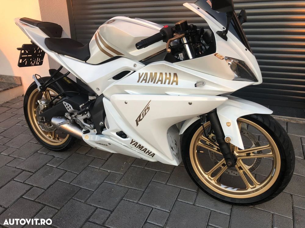 Yamaha YZF-R125 - 2