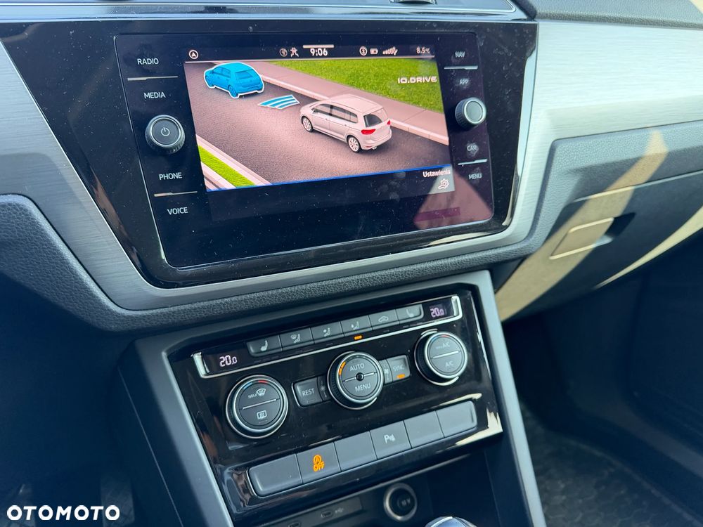 Volkswagen Touran 1.5 TSI EVO Comfortline DSG - 26