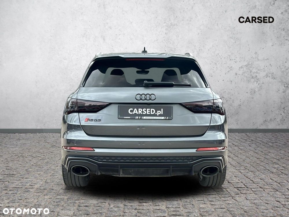 Audi Q3 RS S tronic - 5
