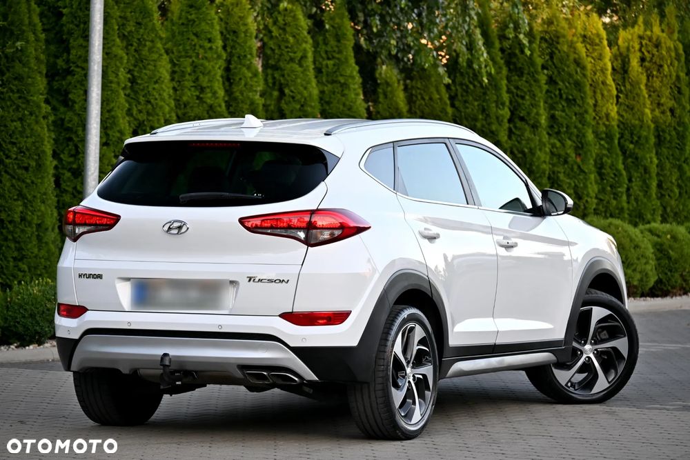 Hyundai Tucson 2.0 CRDI 2WD Style - 12