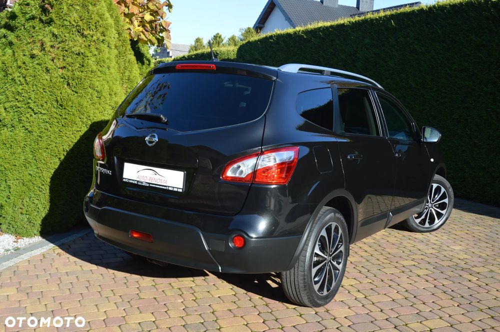 Nissan Qashqai+2 2010 photo 2