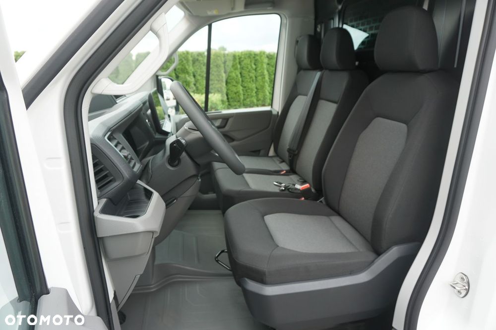 Volkswagen CRAFTER - 7