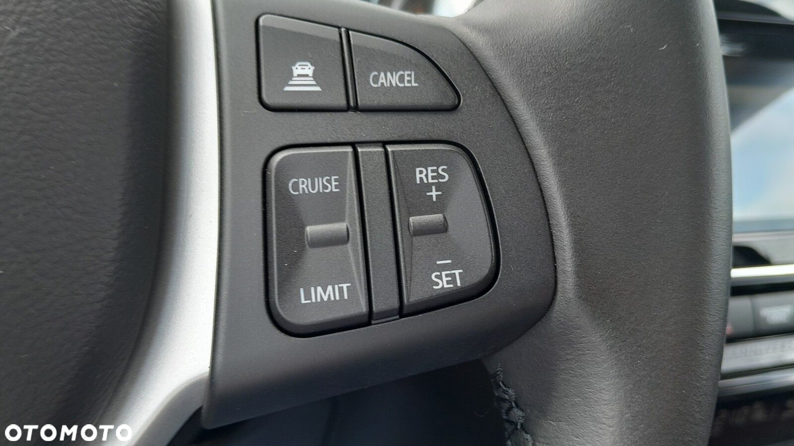 Suzuki Vitara - 12