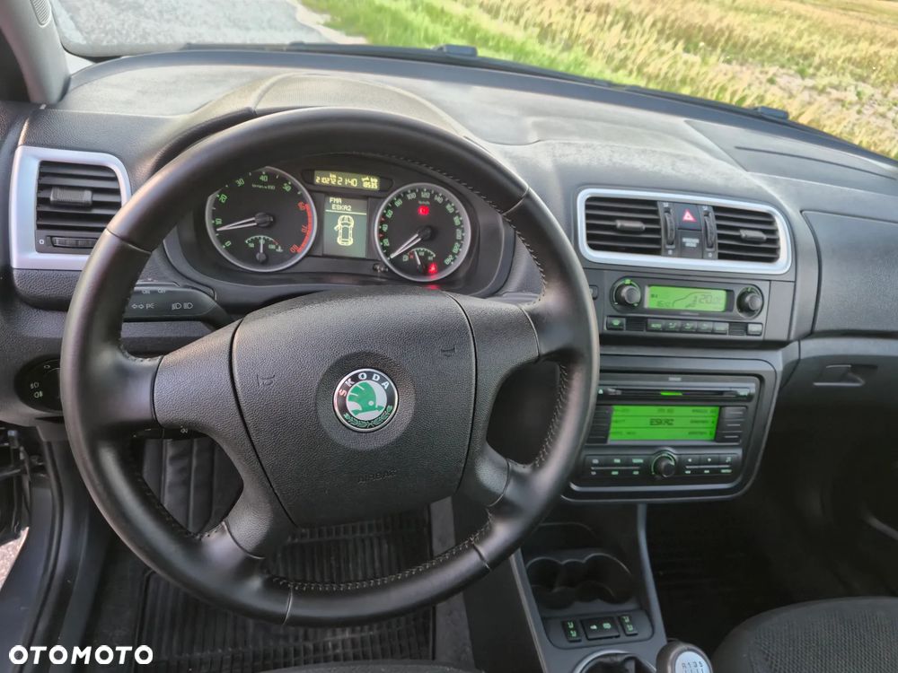 Skoda Roomster 1.6 16V Comfort PLUS EDITION - 10