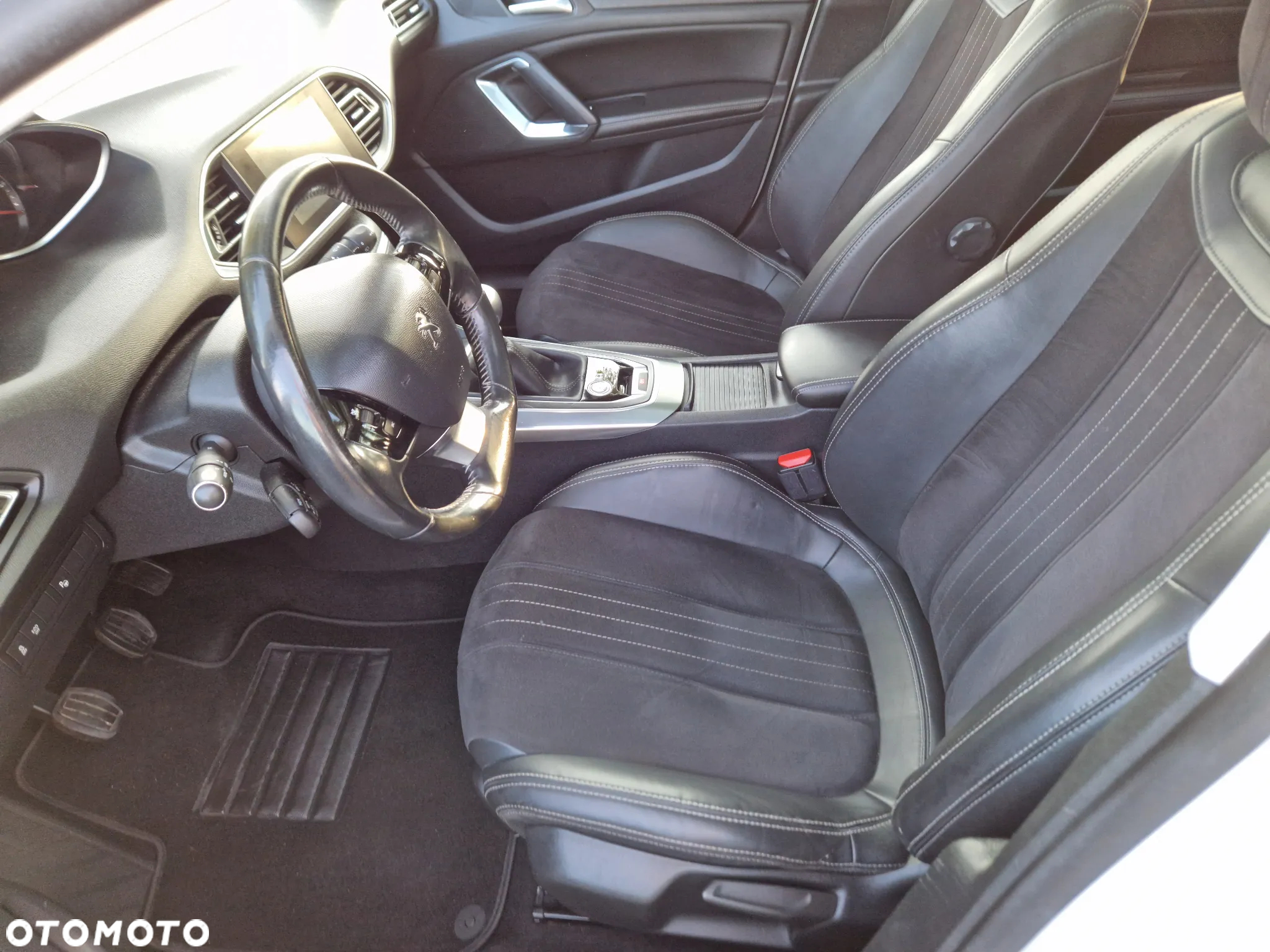 Peugeot 308 2.0 HDi Active - 23