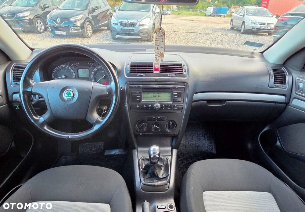 Skoda Octavia - 5