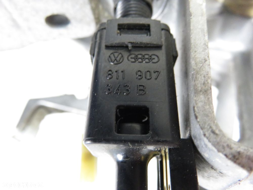 PEDAŁY HAMULCA SPRZĘGŁA AUDI 80 B4 8A0721115D 811907343B - 2