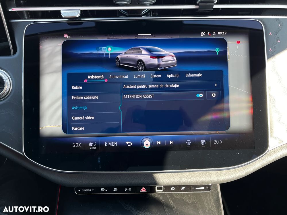 Mercedes-Benz E 400 4MATIC PHEV - 31
