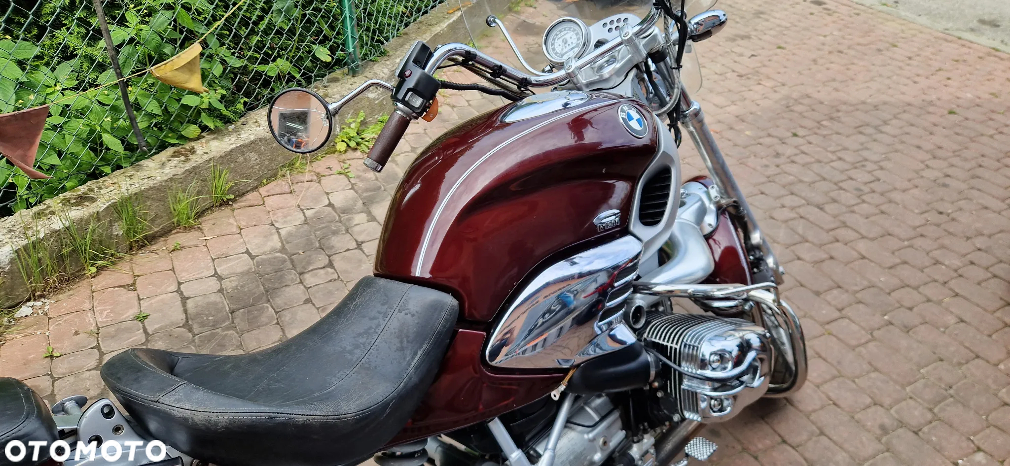 BMW R - 8