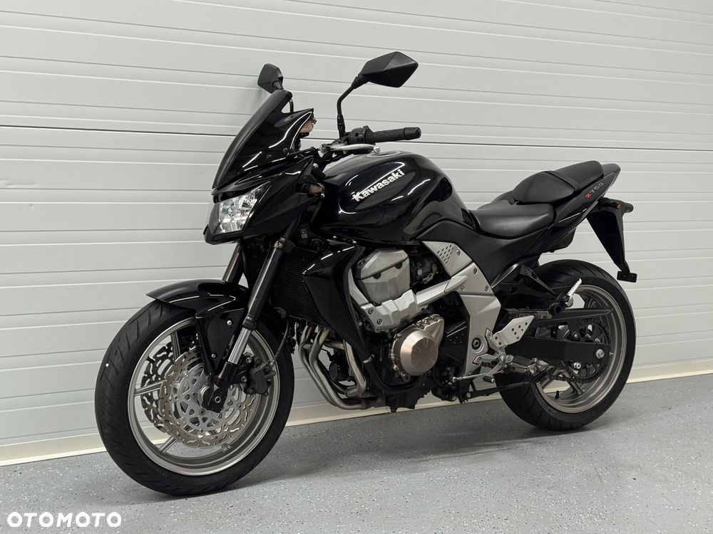 Kawasaki Z - 16