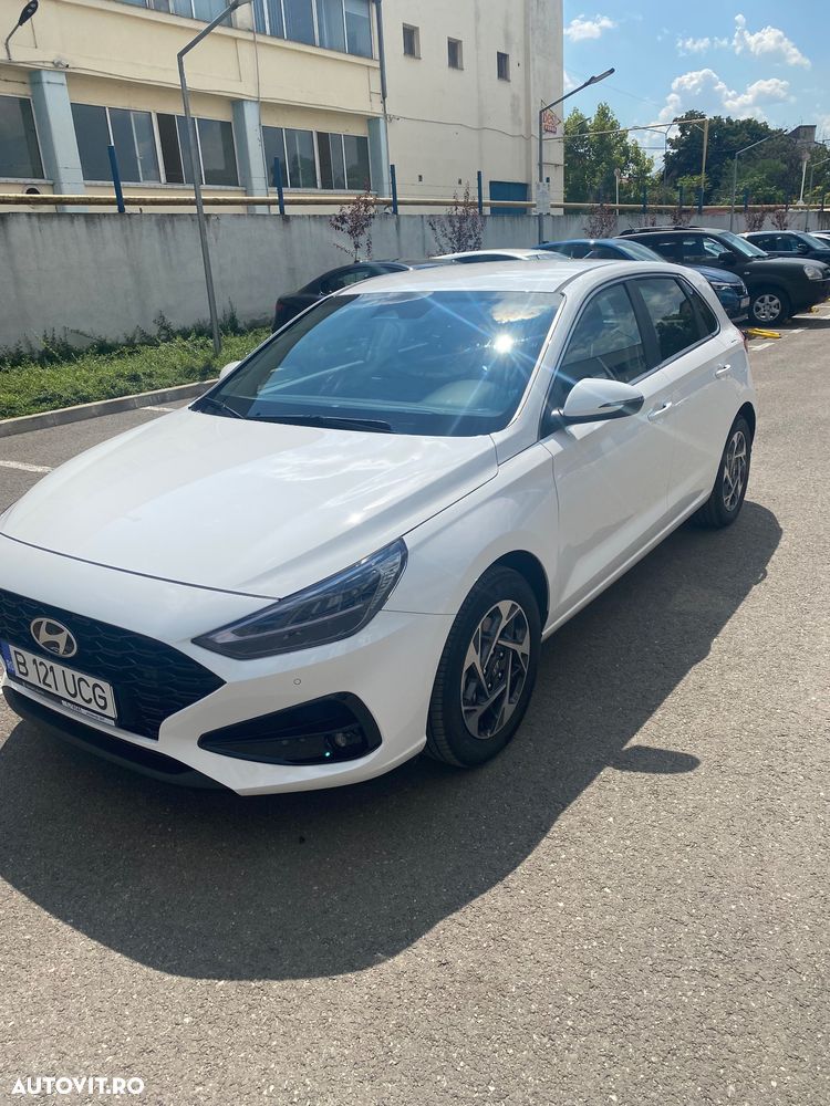 Hyundai i30 1.5 96CP M/T Highway - 1