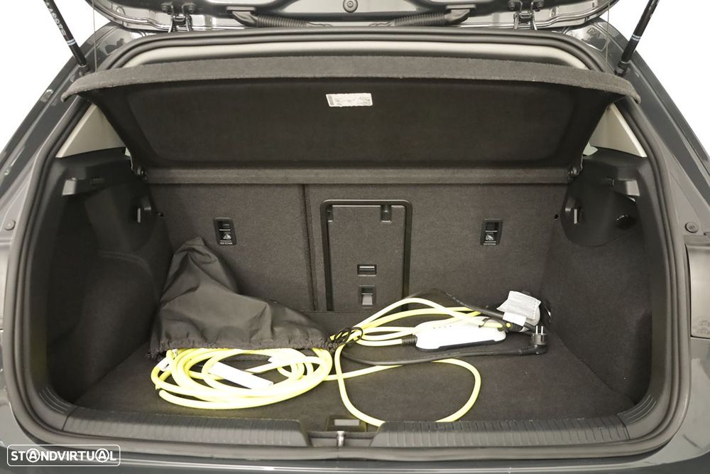 VW Golf 1.5 TSI e-Hybrid Life DSG - 25
