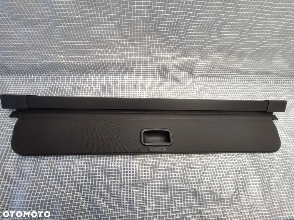 roleta bagaznika ford kuga 1 mk1 2008-2013 orginal demontaz - 1