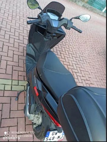 Aprilia SR - 3