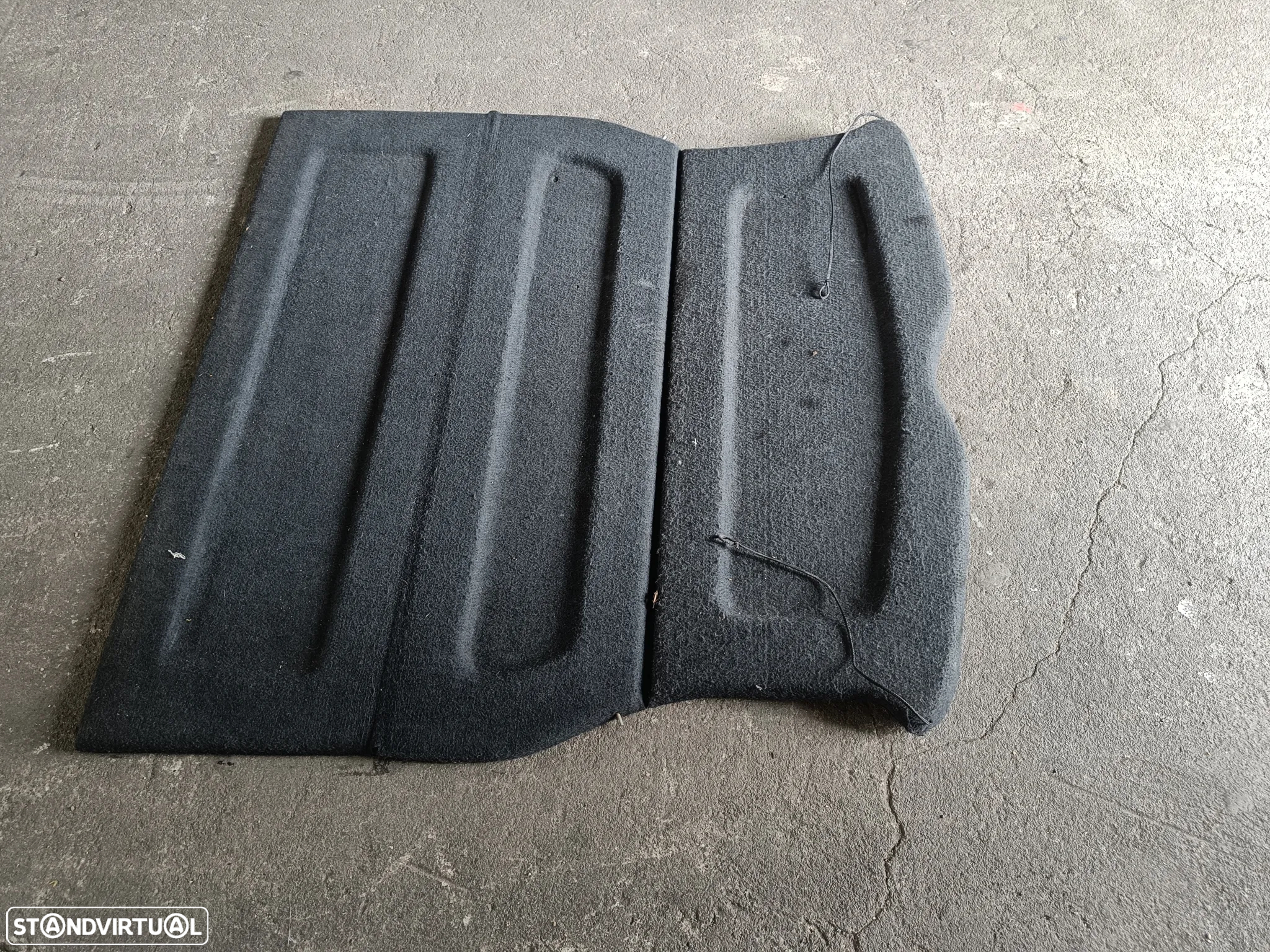 Chapeleira Opel corsa C 2003 comercial - 2