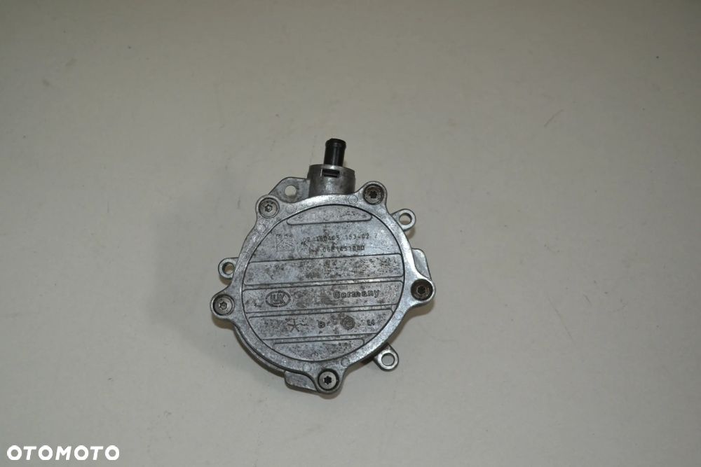 AUDI A4 B7 A6 C6 2,4 3,2 POMPA VACUM LUK 06E145100D - 1
