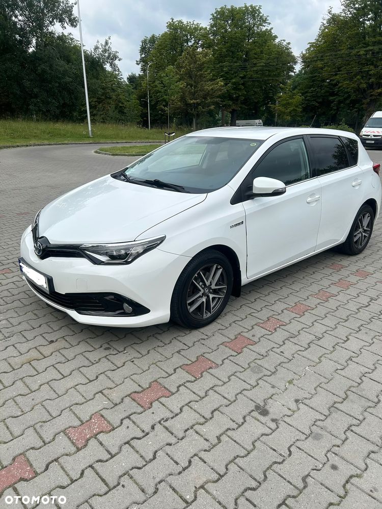 Toyota Auris - 13