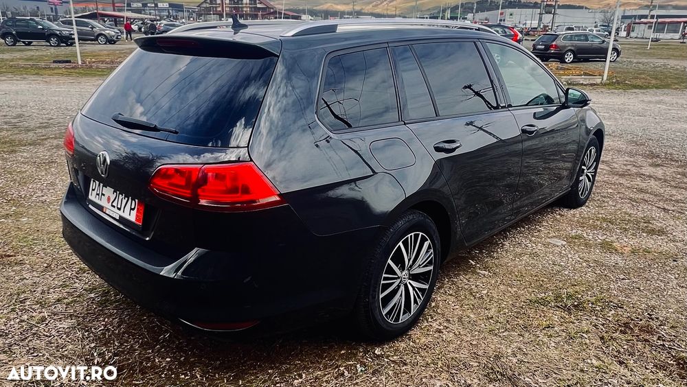 Volkswagen Golf 2.0 TDI BlueMotion Technology Allstar - 3