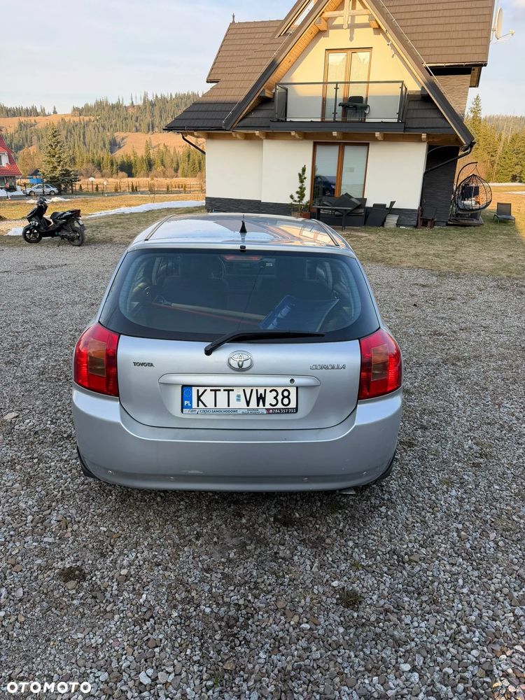 Toyota Corolla 1.4 VVT-i Base - 6