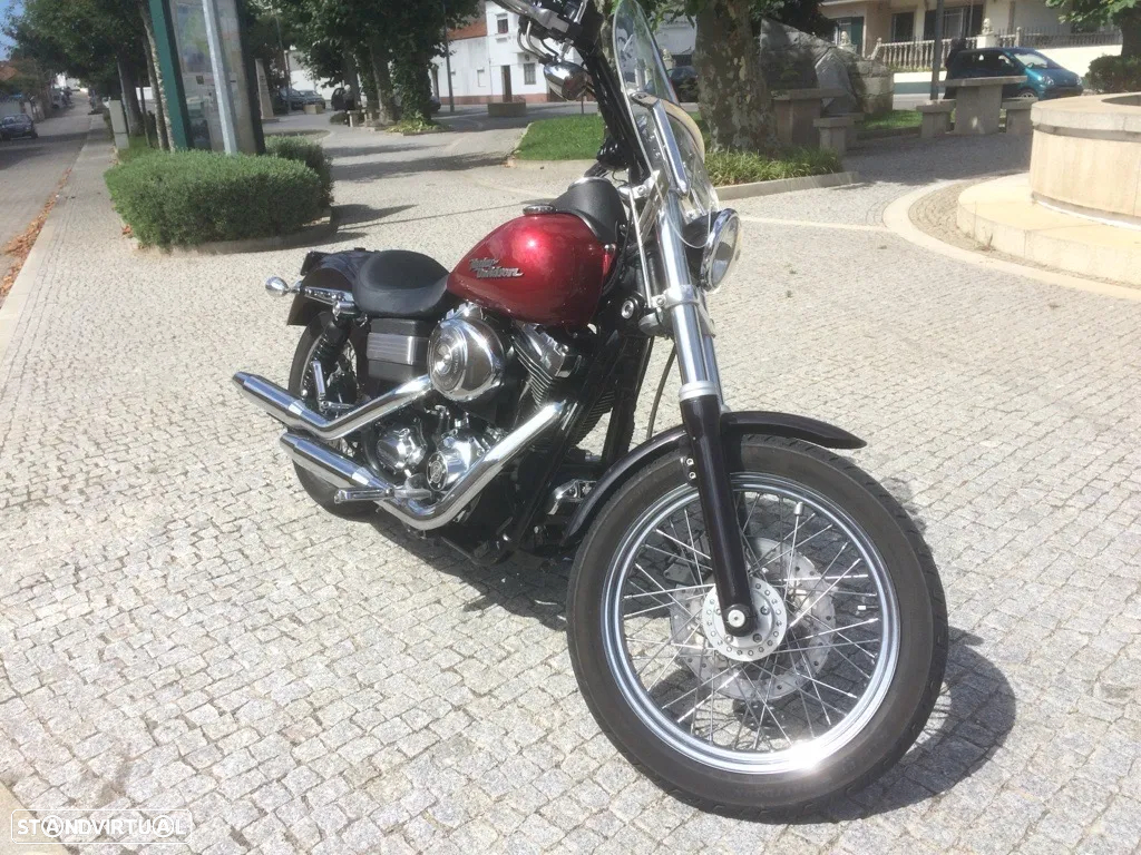 Harley-Davidson Street DYNA STREET BOB - 2