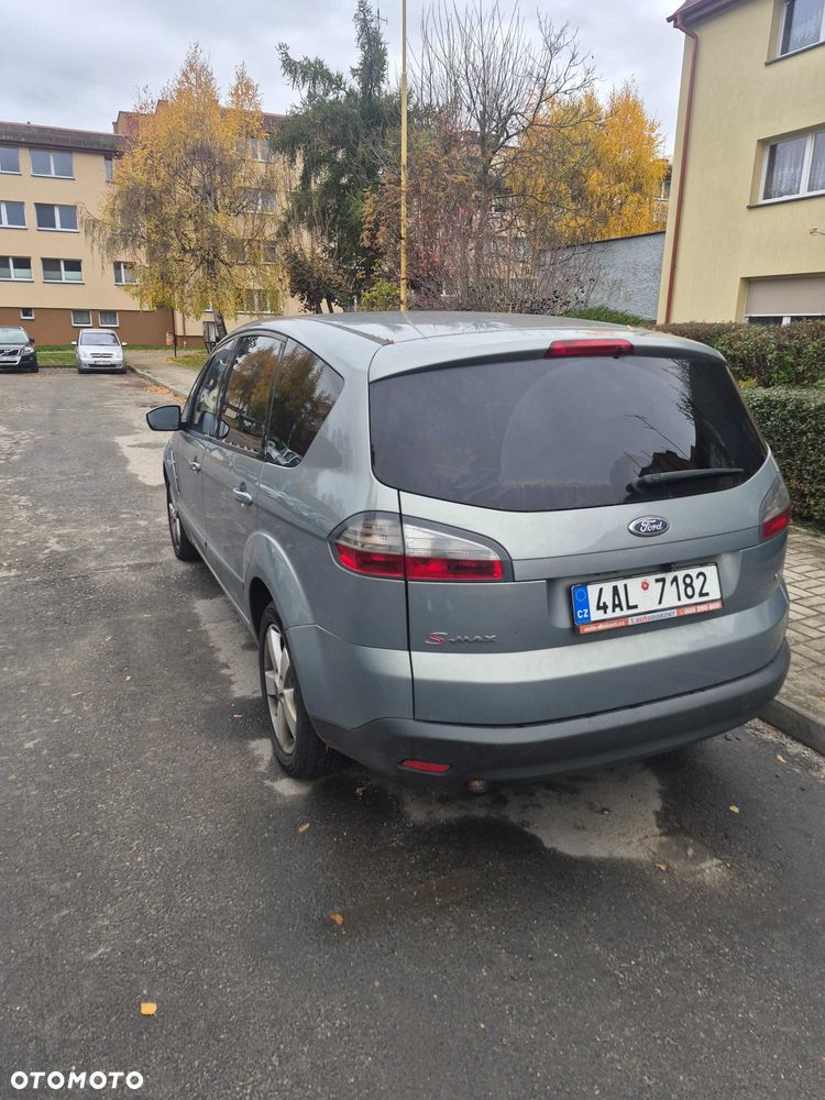 Ford S-Max