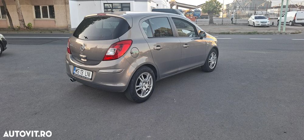 Opel Corsa - 5