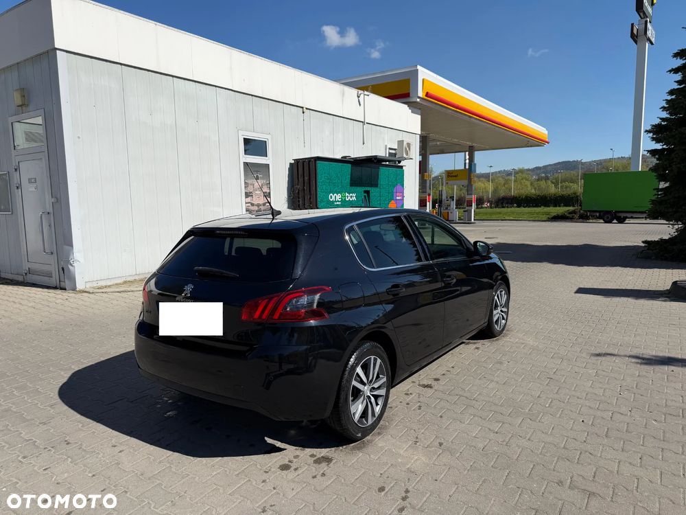 Peugeot 308 1.2 PureTech GPF Allure S&S - 5