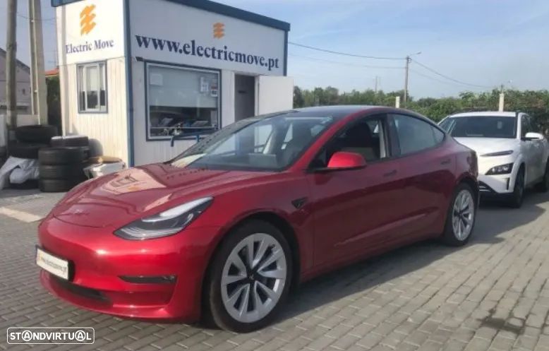 Tesla Model 3 Standard Range Plus RWD - 1