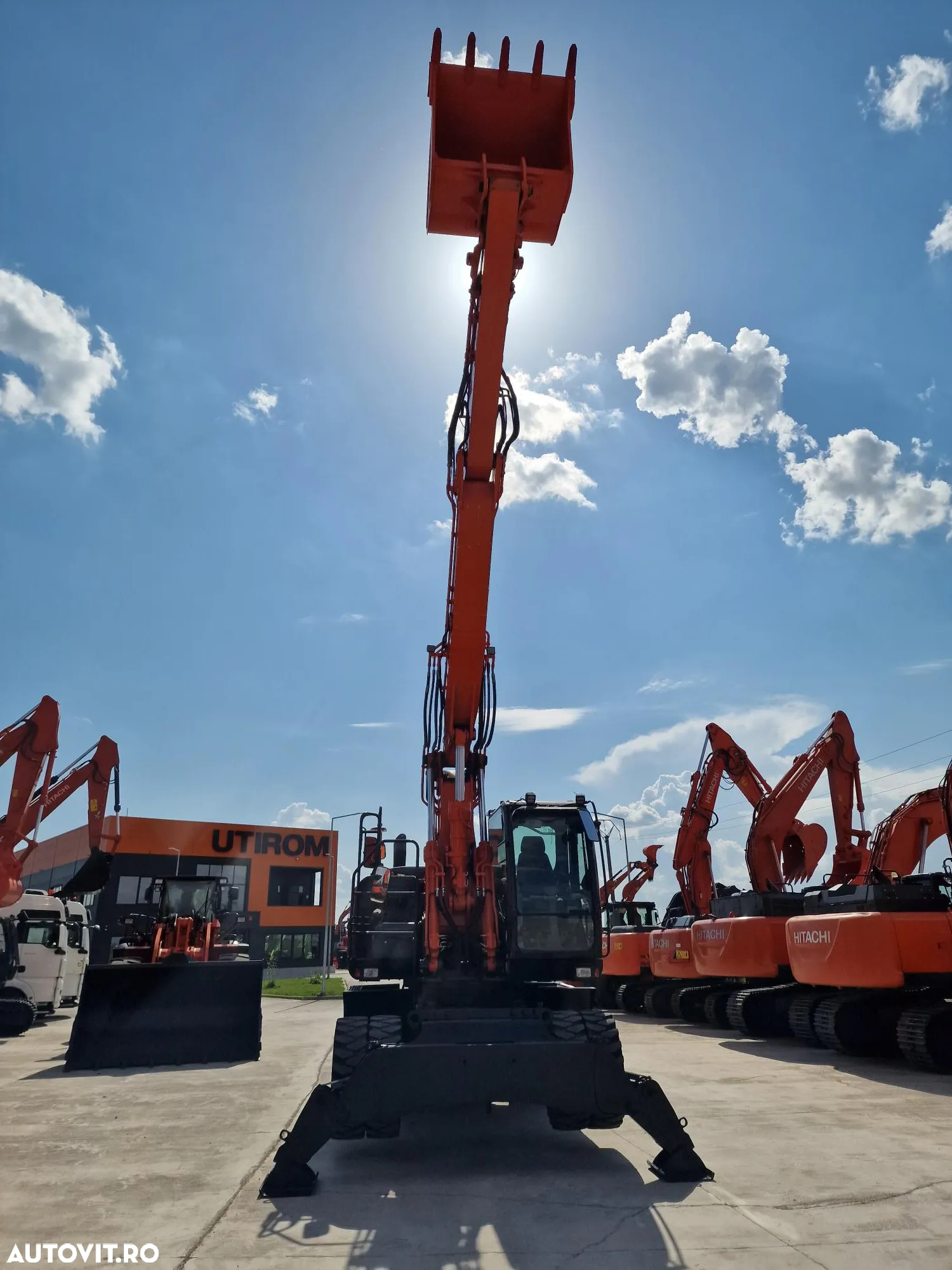 Hitachi ZX220W-6, 22tone, 2019, 4.844h, Cupa NOUA 1,3mc, LAMA si CALE, 3 BRATE excavare, Inst picon, a doua inst hidr, Gresare automata, posibilitate leassing 4 ani, CA NOU, PROMOTIE 109.900 EUR+Tva - 40