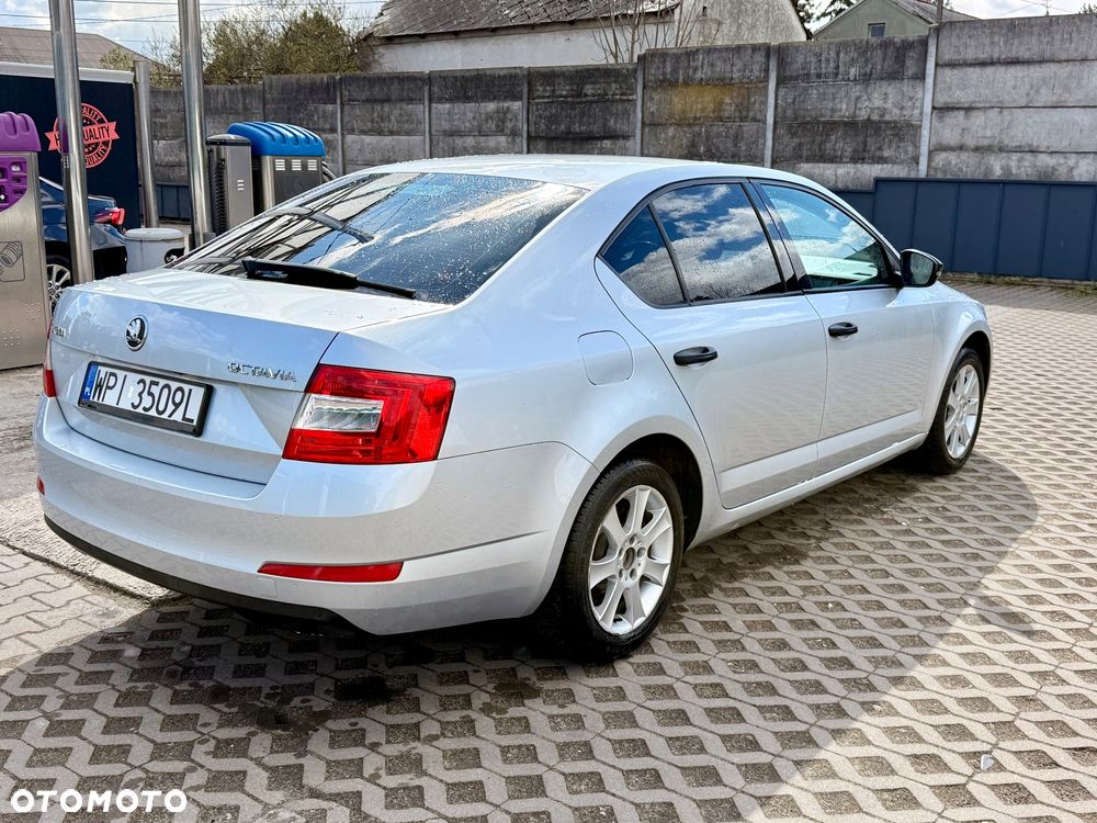 Skoda Octavia - 4