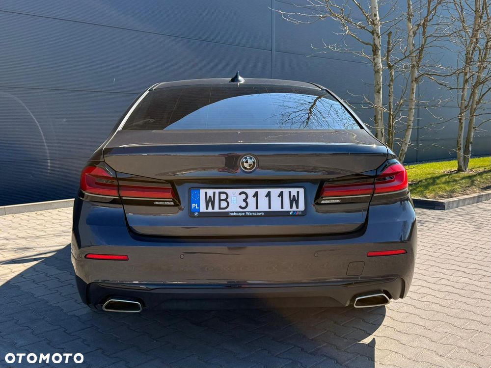 BMW Seria 5 518d - 7
