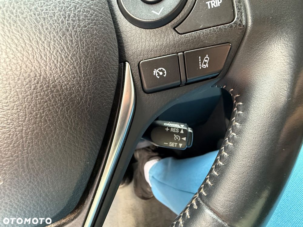 Toyota Auris 1.2 T Selection - 14