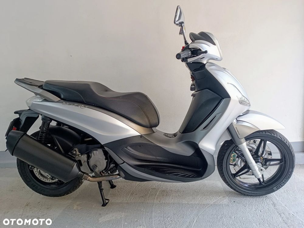 Piaggio Beverly - 5