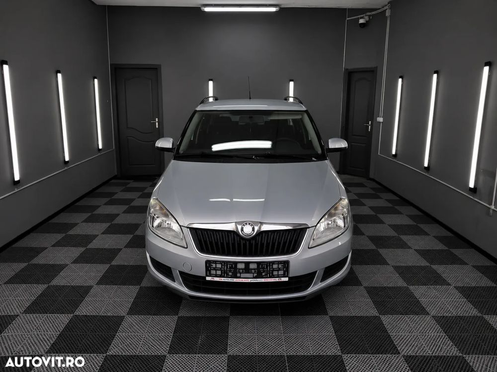 Skoda Fabia 1.4 MPI Ambiente - 2