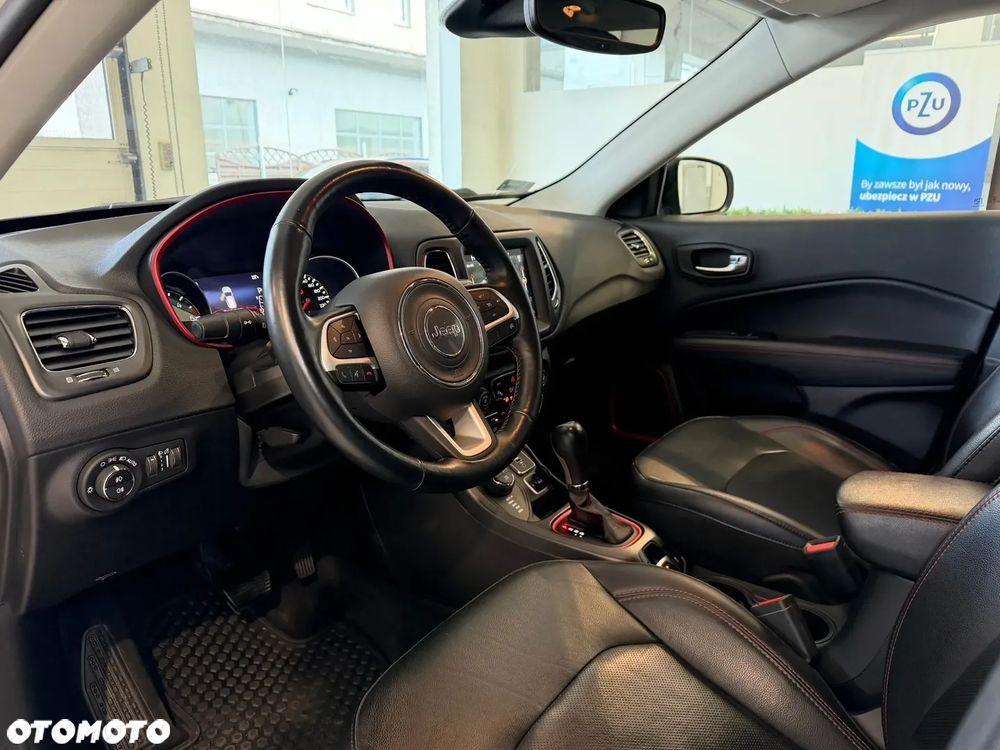Jeep Compass 2.0 MJD Trailhawk 4WD S&S - 9