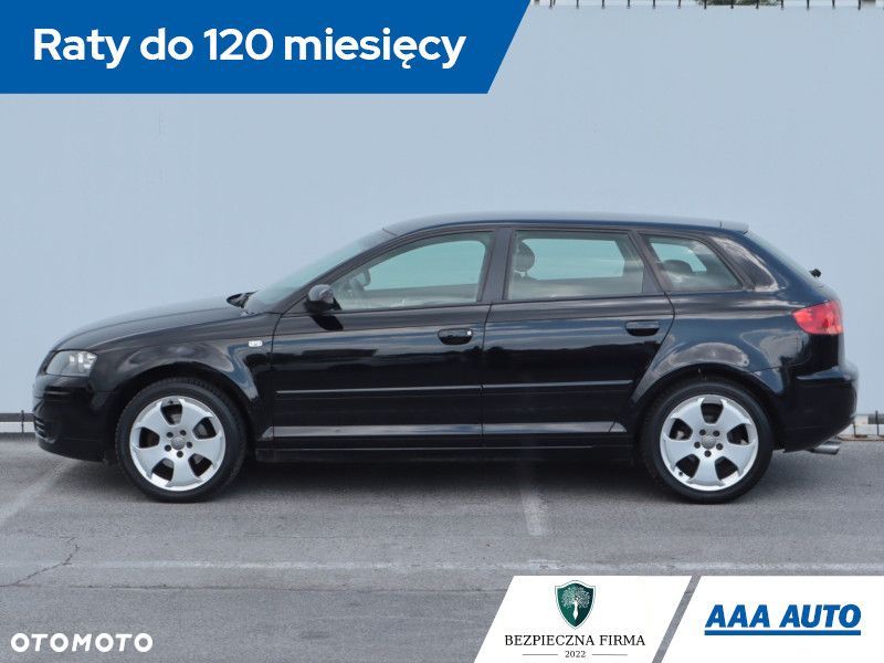Audi A3 Sportback - 4
