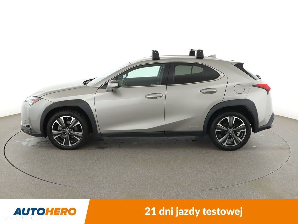 Lexus UX - 2