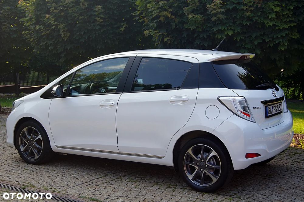 Toyota Yaris 1.33 VVT-i Edition 2014 - 6