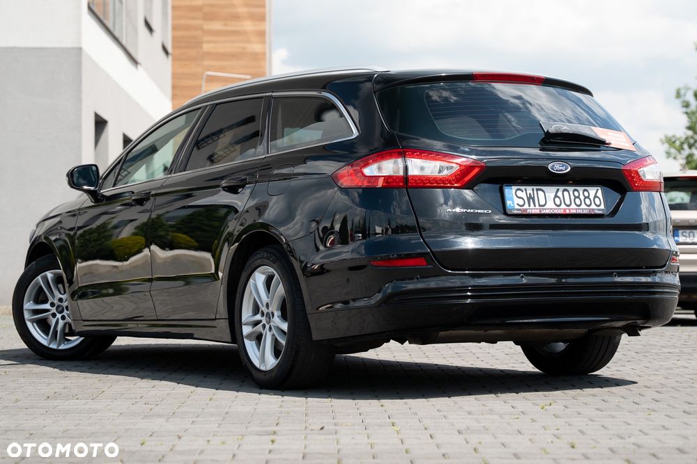 Ford Mondeo 2.0 TDCi Titanium PowerShift - 16