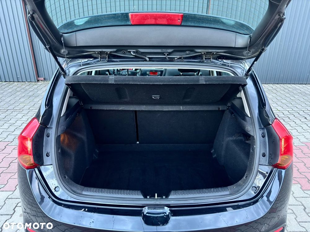 Kia Ceed 1.4 CVVT LX - 21